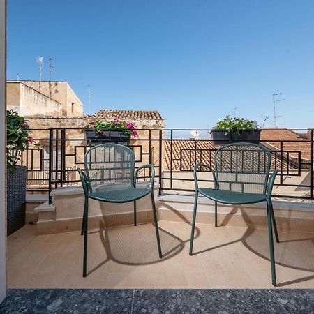 Bed 10.5 - Design Suite Castellammare del Golfo Extérieur photo