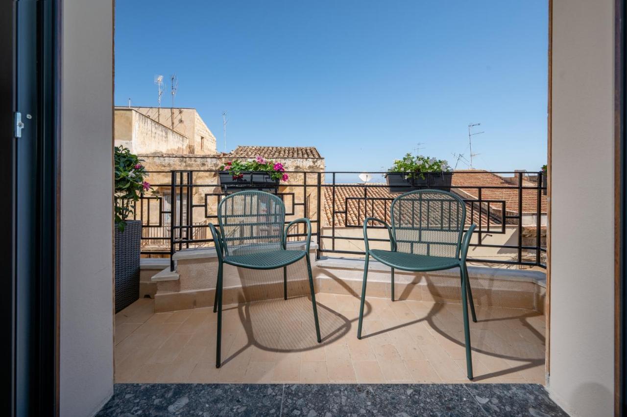 Bed 10.5 - Design Suite Castellammare del Golfo Extérieur photo